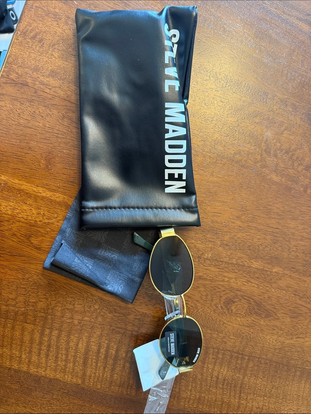 Steve Madden Gold Frame Black Lens Sunglasses